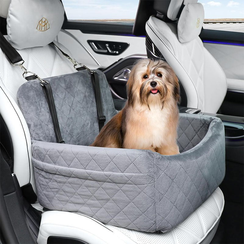 Car-mounted dog kennel for puppies